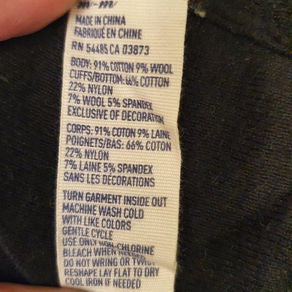 Soft wool sweater - Picture 7 of 7